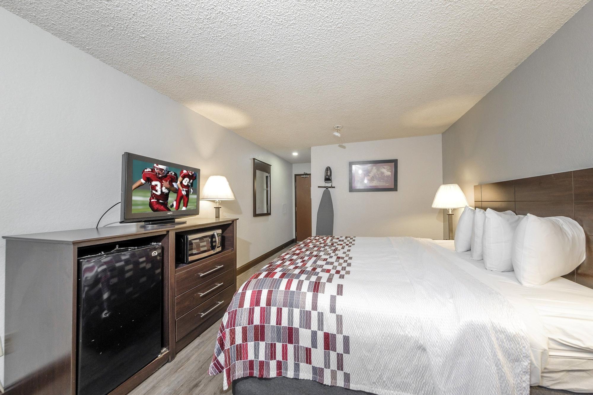 Red Roof Inn Кълпепър Екстериор снимка