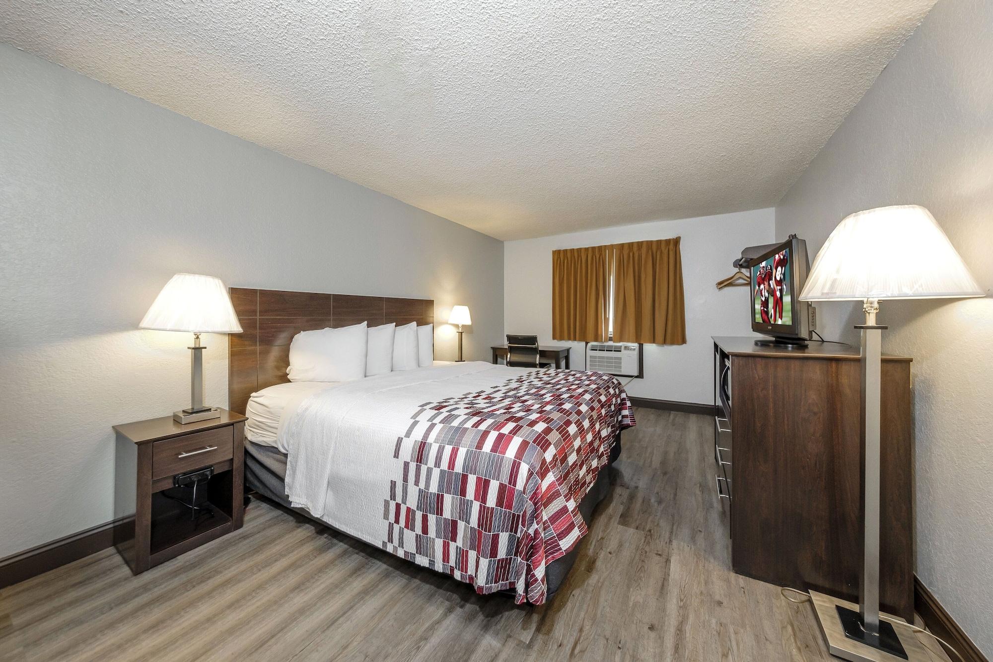 Red Roof Inn Кълпепър Екстериор снимка